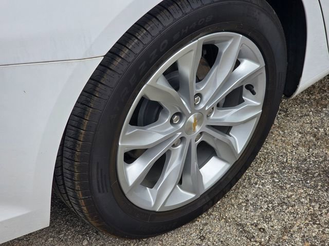 Used 2024 Chevrolet Malibu LT FWD image 7