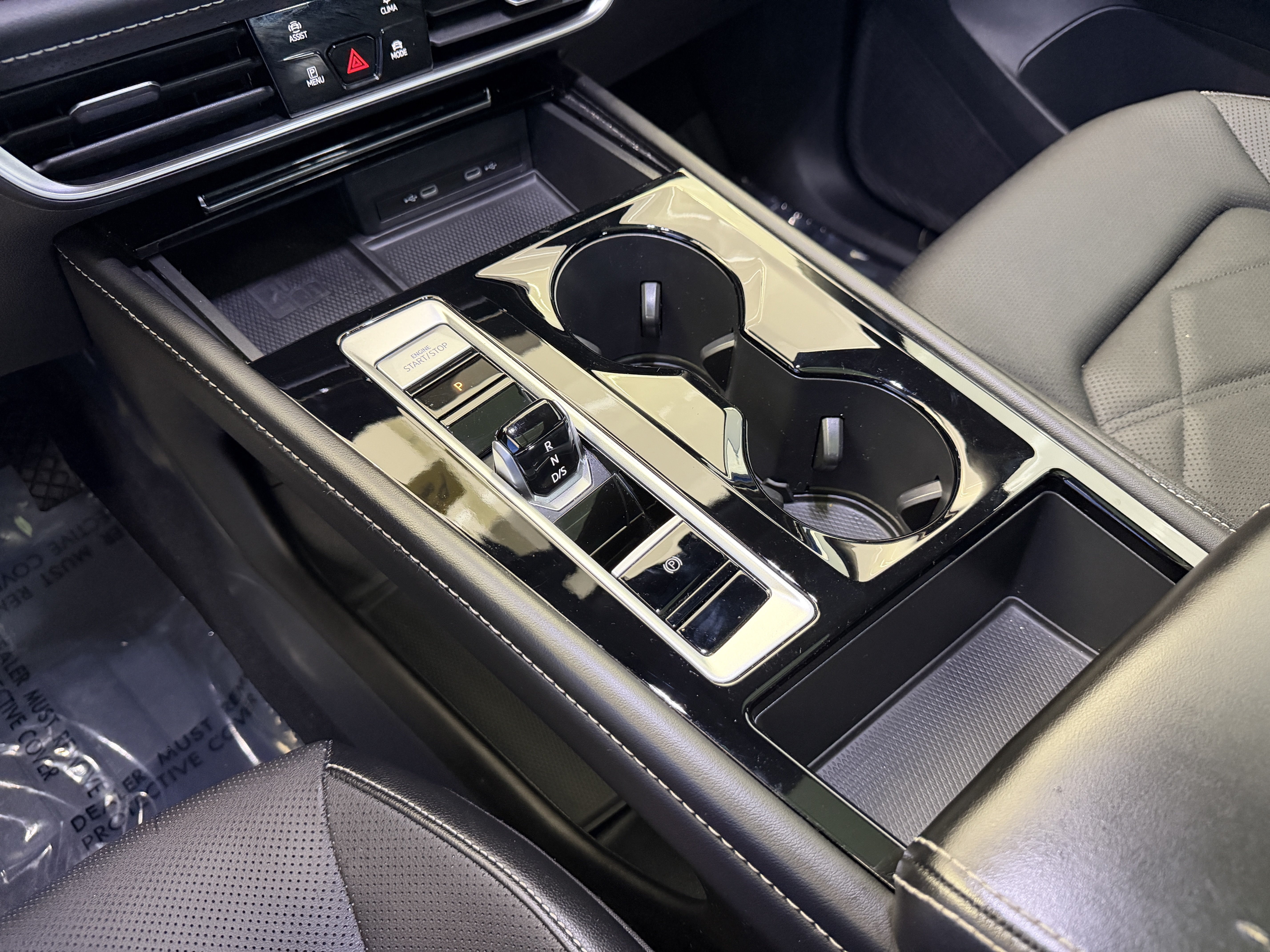 Certified 2024 Volkswagen Atlas SE FWD image 21