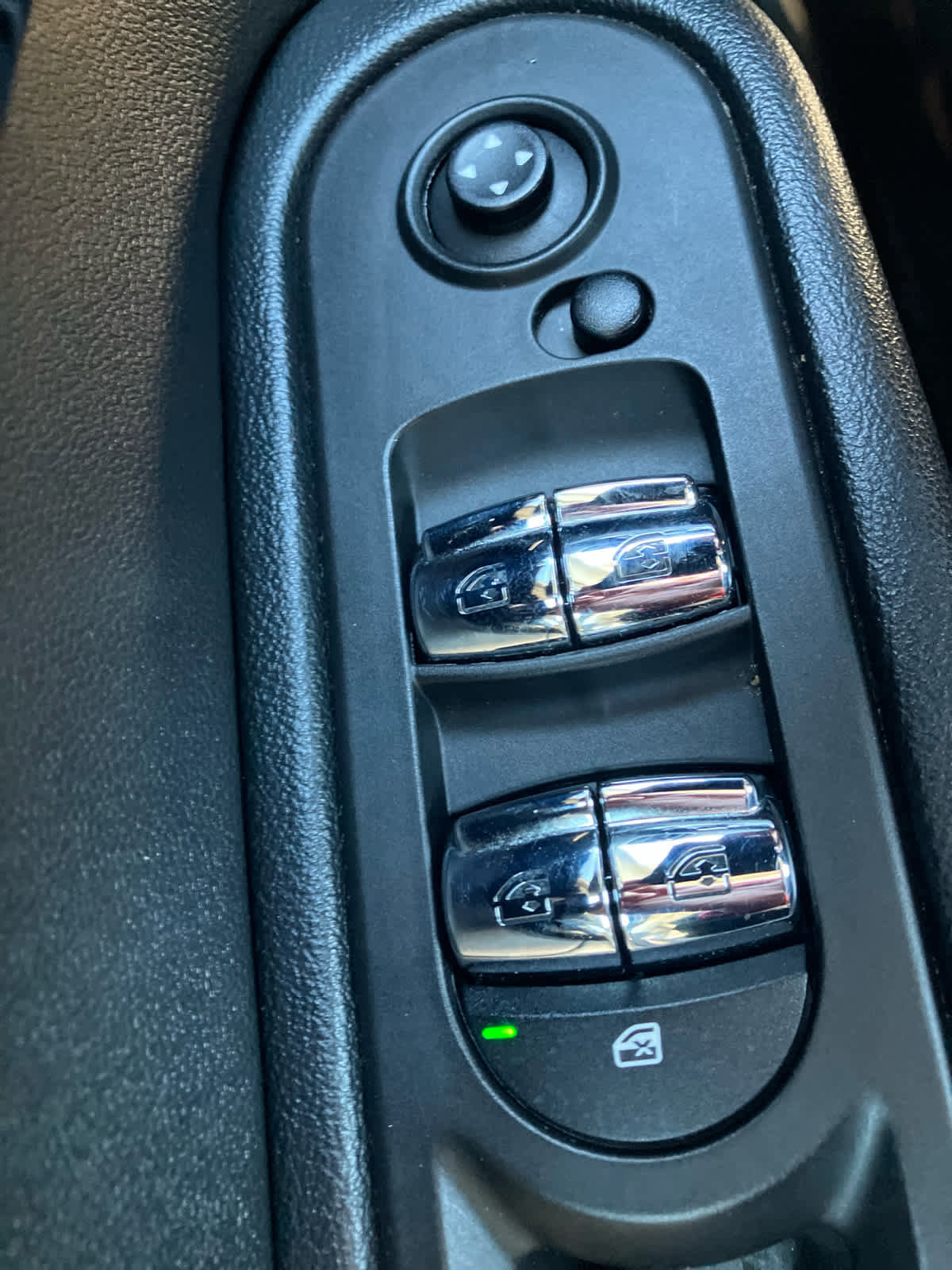 Used 2022 MINI Cooper Countryman image 13