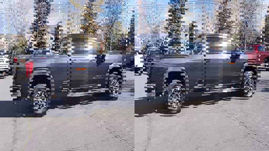 Used 2025 GMC Sierra 3500 SLE w/ SLE Value Package image 9