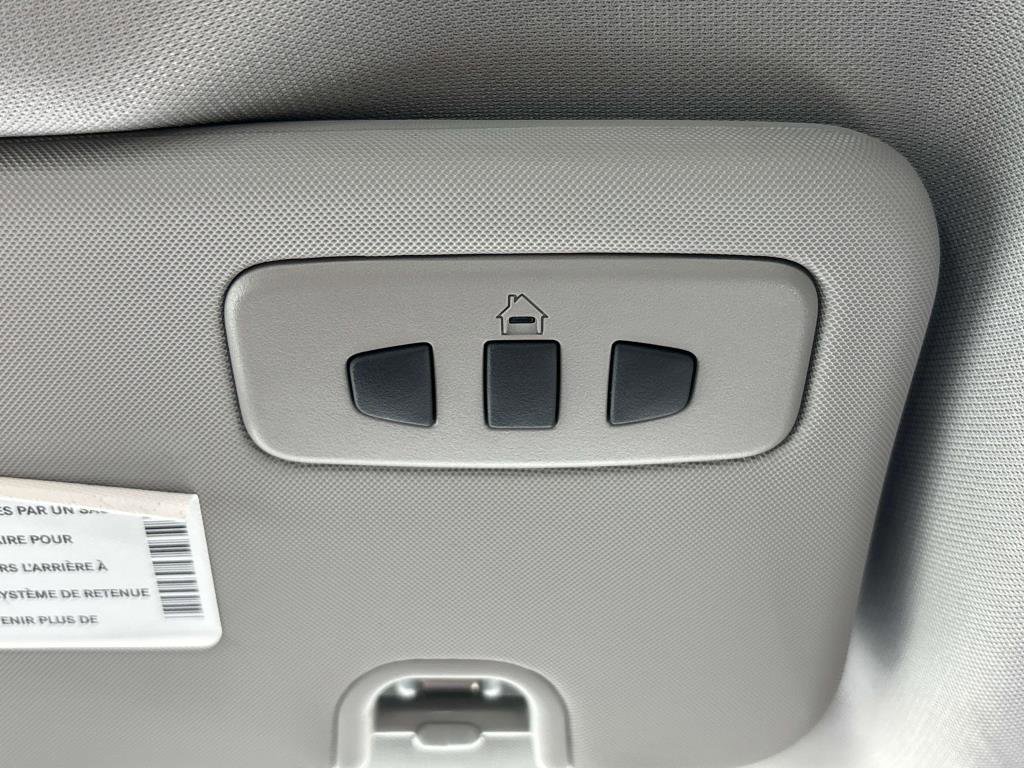 Used 2019 Alfa Romeo Giulia AWD image 23