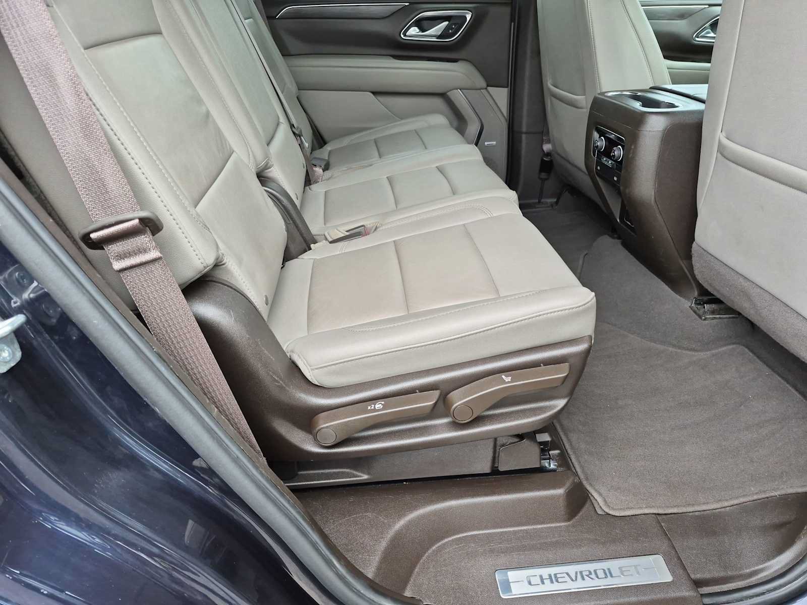 Used 2024 Chevrolet Tahoe LT AWD/4WD image 20