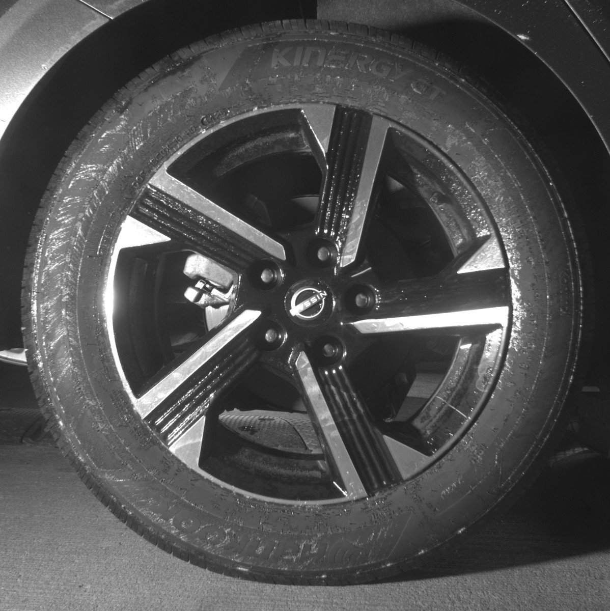 Used 2025 Nissan Sentra SV image 15