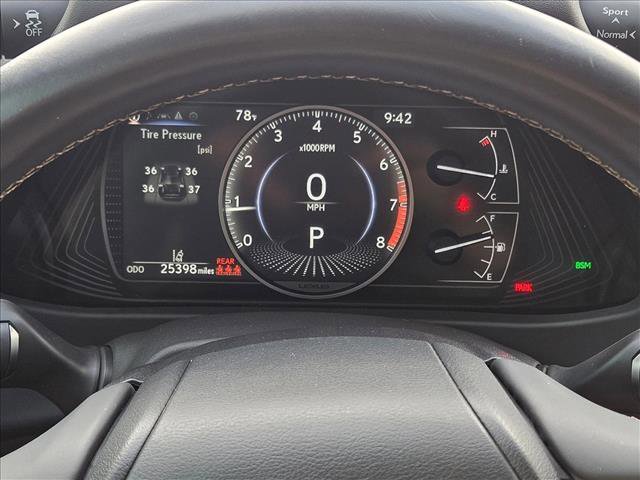 Used 2022 Lexus UX 200 image 10