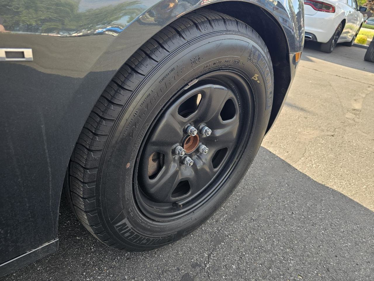 Used 2013 Chevrolet Camaro LS RWD image 14