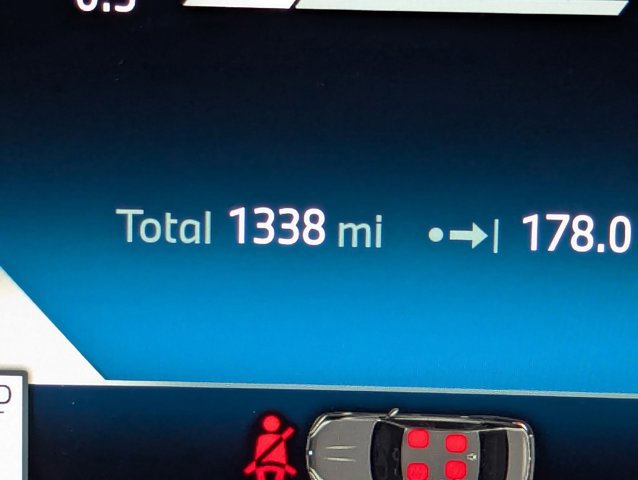 Used 2026 BMW M440i Convertible RWD image 19