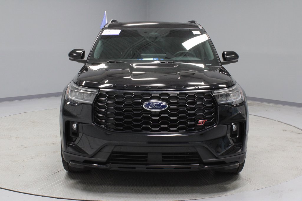 Certified 2025 Ford Explorer ST image 7
