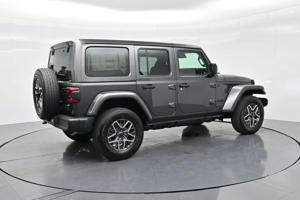New 2025 Jeep Wrangler Unlimited Sahara w/ Safety Group AWD/4WD image 4