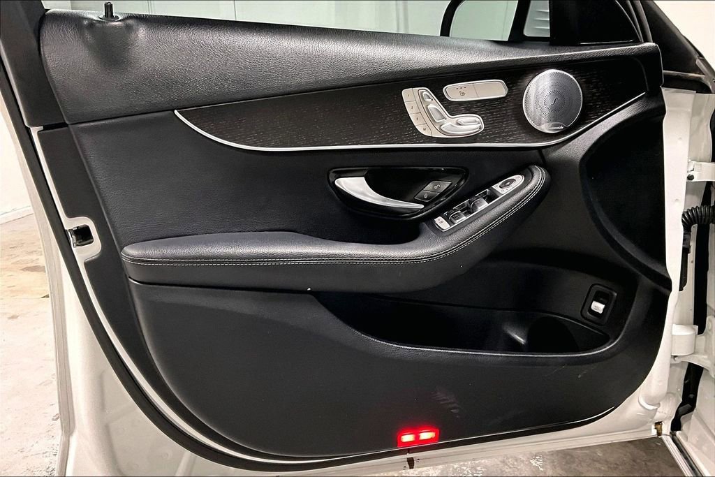 Used 2021 Mercedes-Benz C 300 C 300 w/ Premium Package image 21