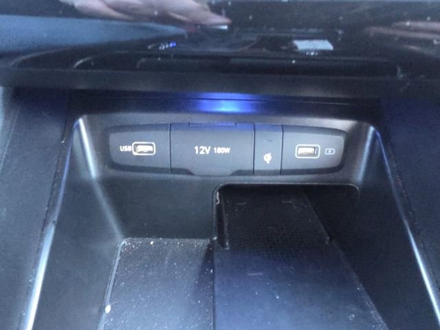 Used 2024 Hyundai Santa Cruz Limited image 33