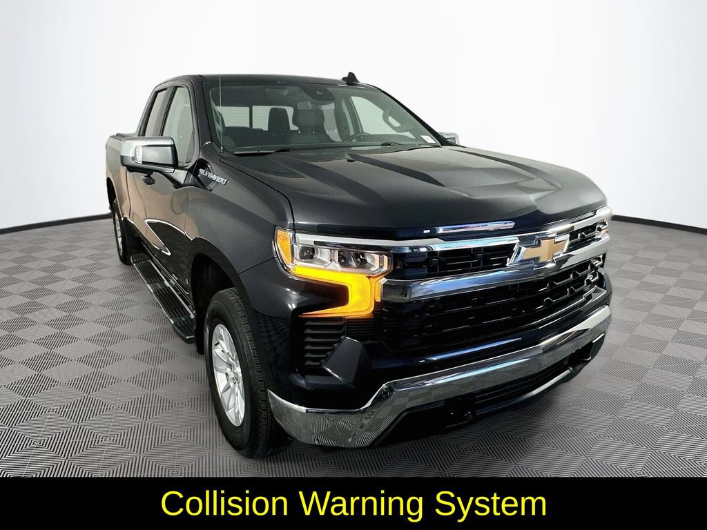 Used 2023 Chevrolet Silverado 1500 LT w/ Safety Package AWD/4WD image 3