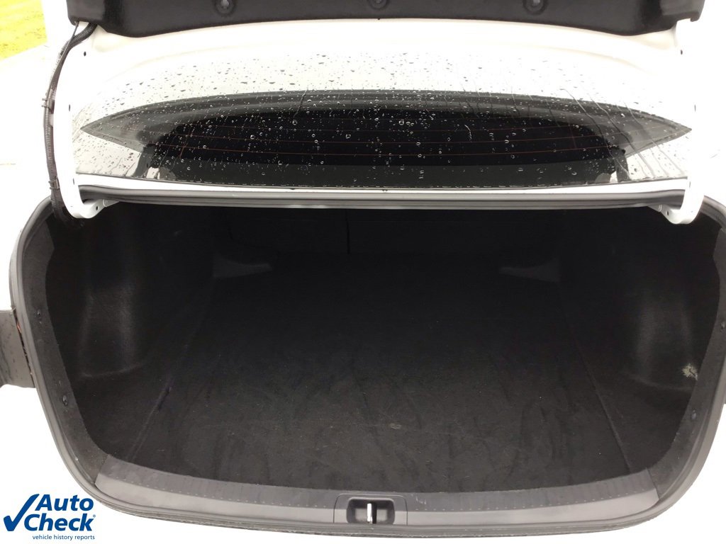 Used 2024 Toyota Corolla LE image 6