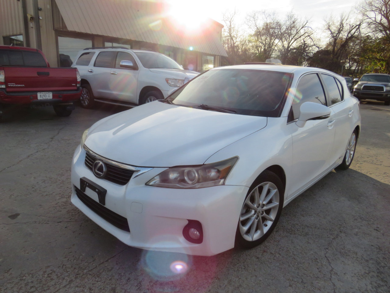 Used 2011 Lexus CT 200h image 5