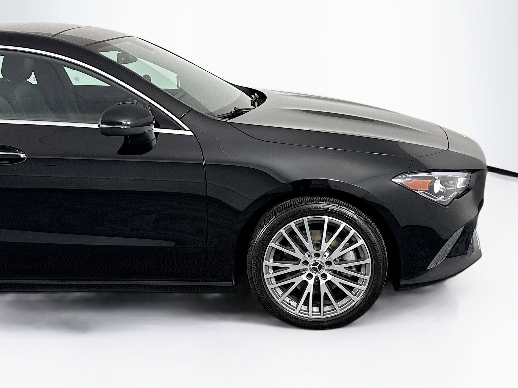 Used 2021 Mercedes-Benz CLA 250 4MATIC image 43