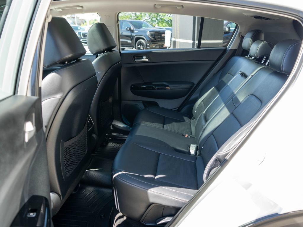 Used 2020 Kia Sportage EX w/ Option Group 15 AWD/4WD image 13