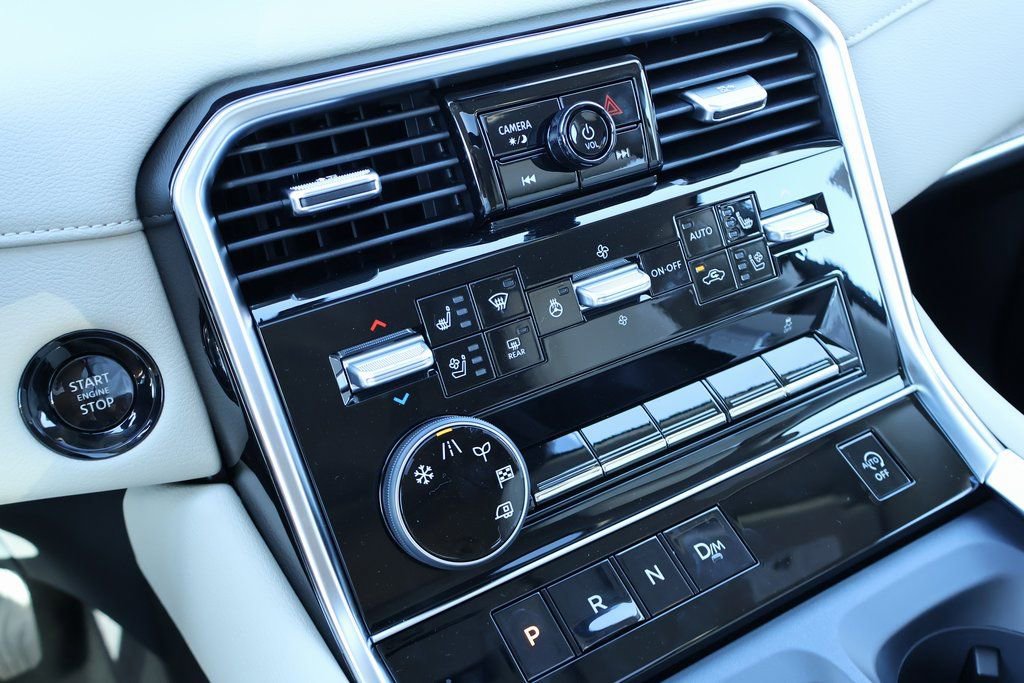 New 2026 Nissan Armada Platinum image 14