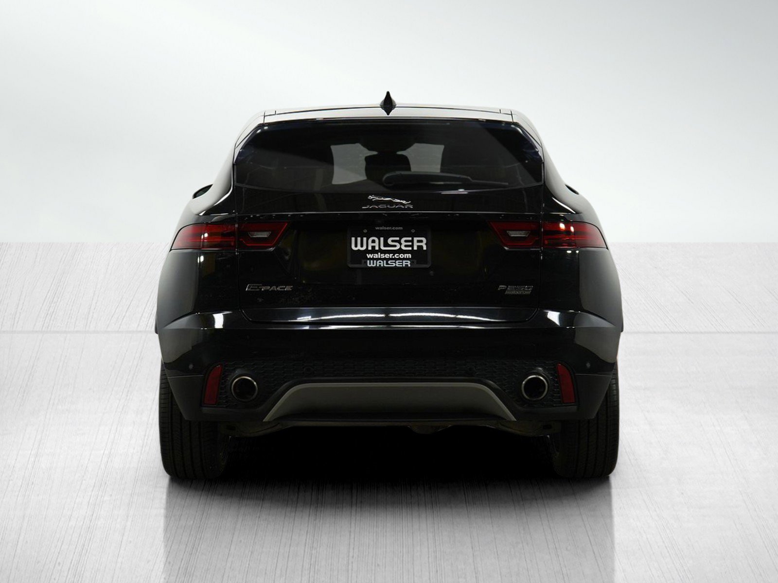 Used 2019 Jaguar E-PACE S image 5