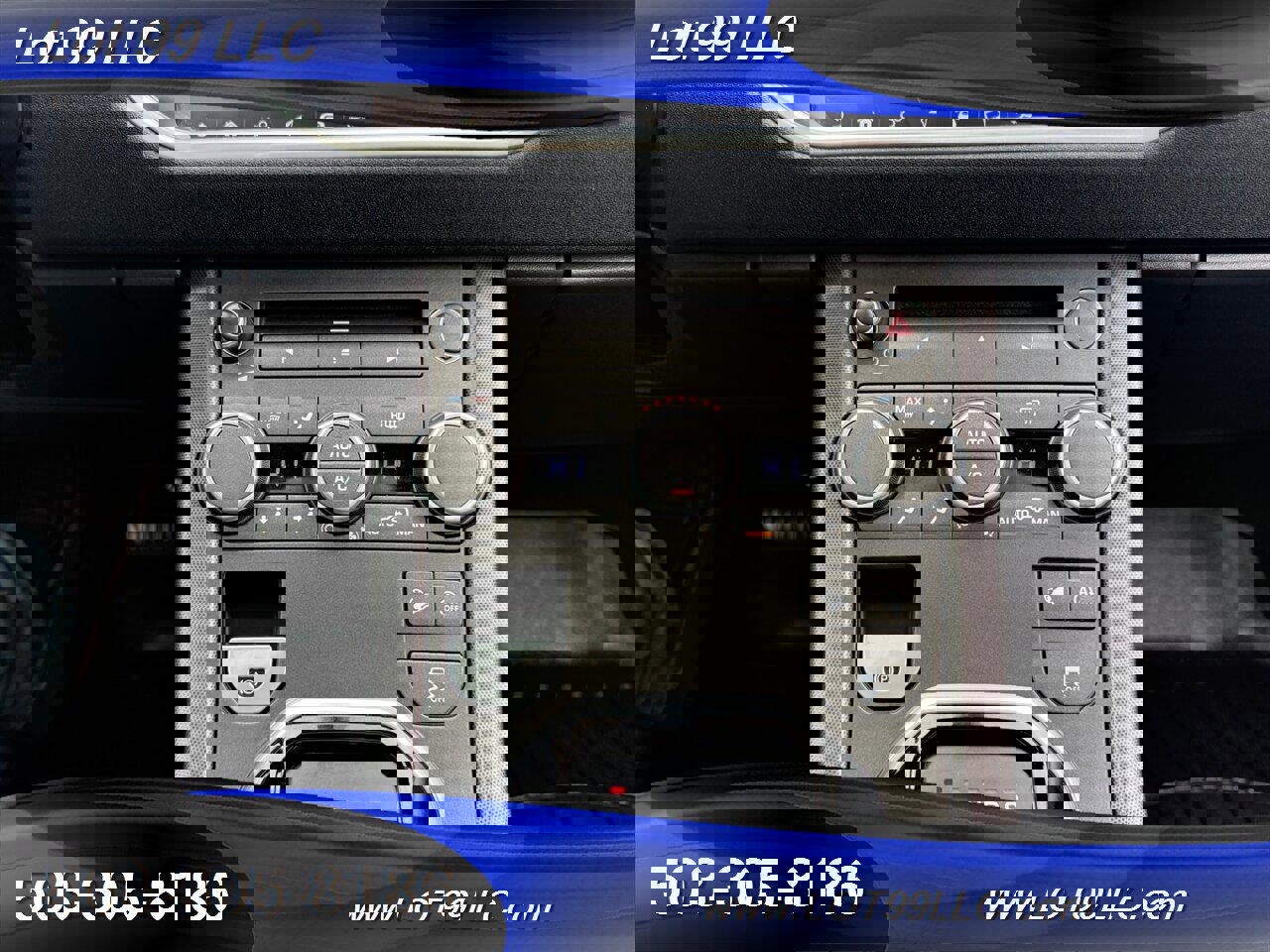 Used 2018 Land Rover Range Rover Evoque SE Premium image 44