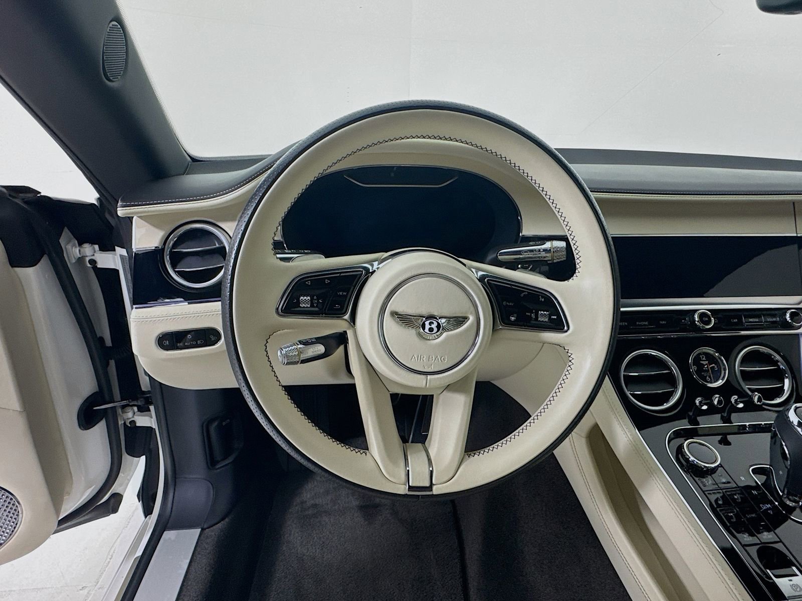 Used 2024 Bentley Continental GT Speed image 12