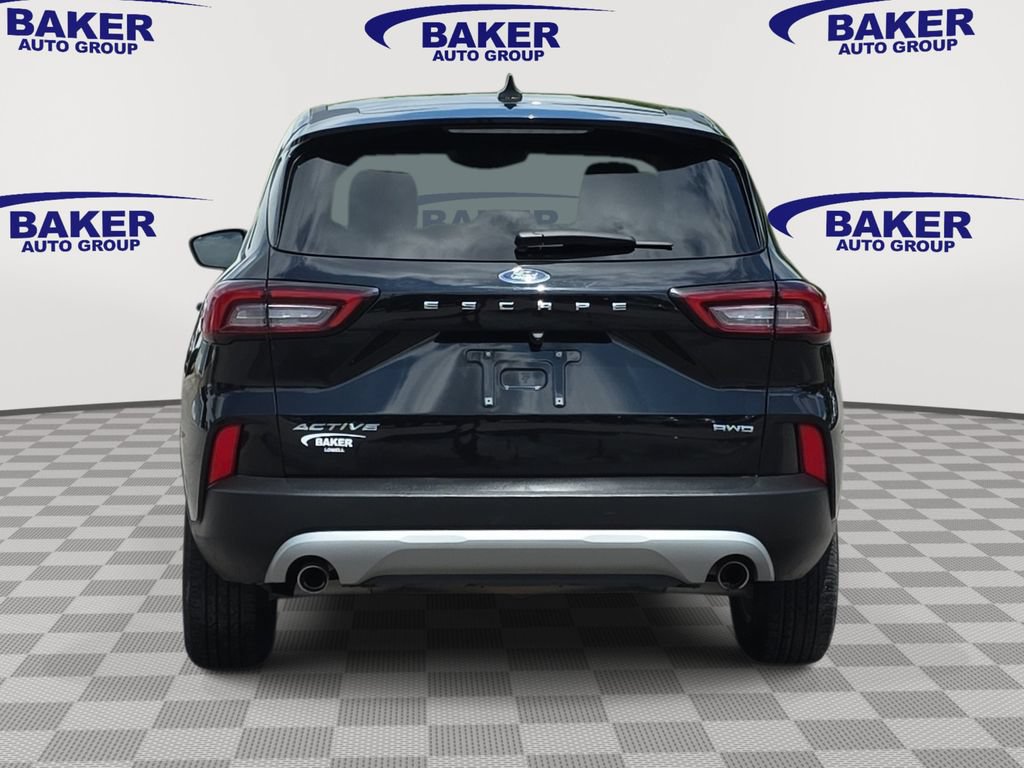 Used 2025 Ford Escape Active AWD/4WD image 4