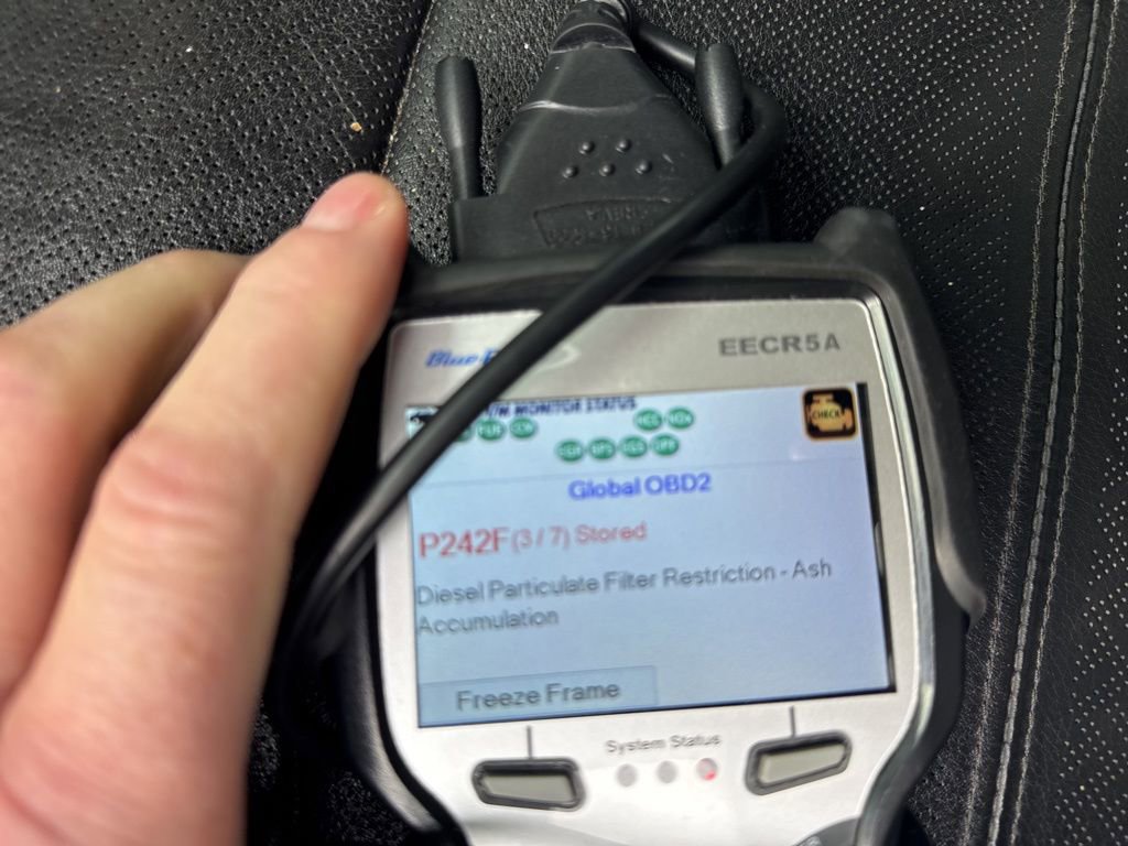 Used 2020 RAM 2500 Laramie image 17