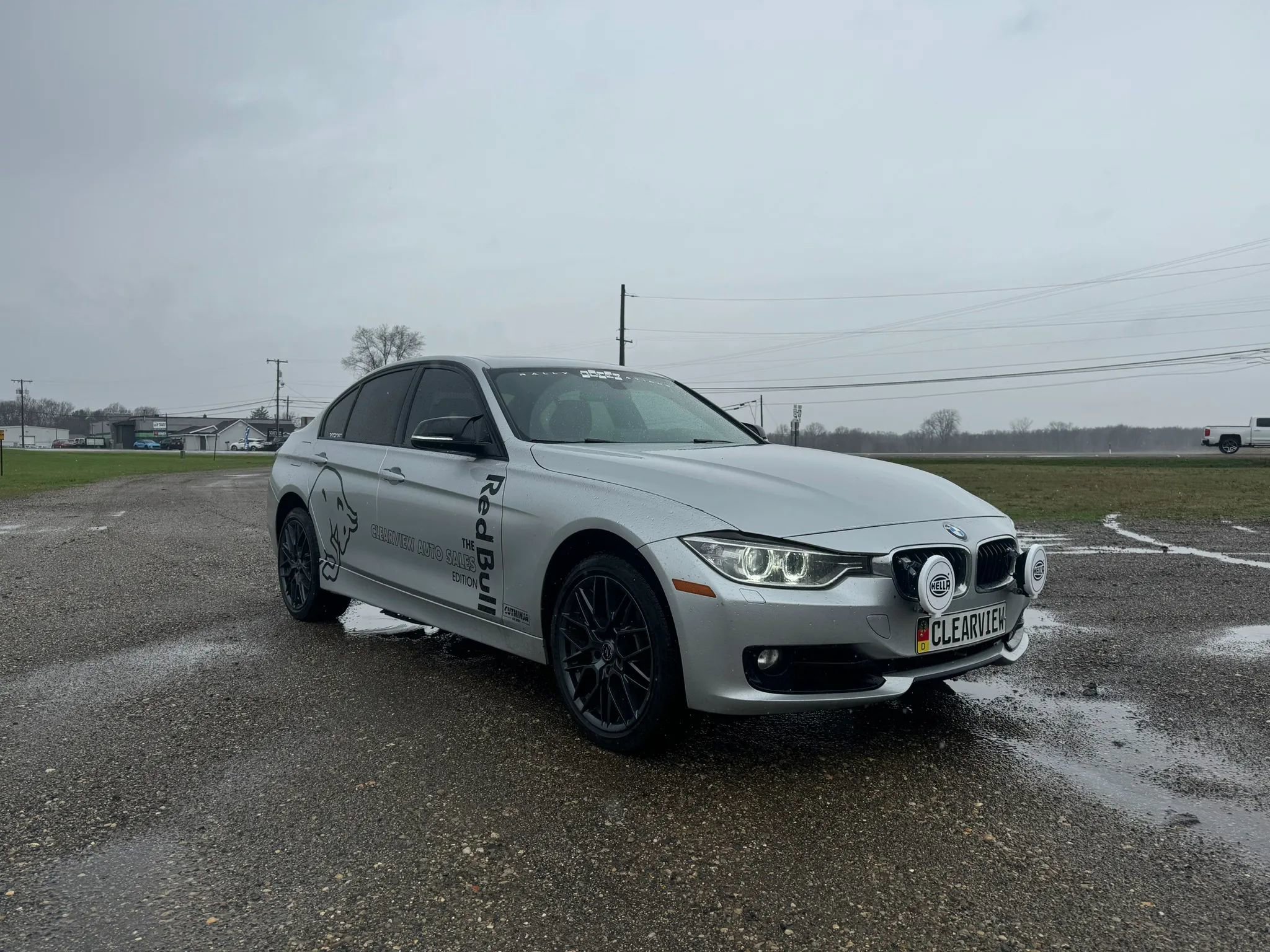Used 2013 BMW 335i xDrive Sedan AWD/4WD image 4