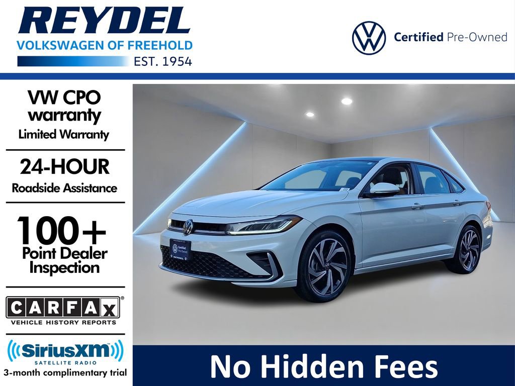 Certified 2025 Volkswagen Jetta SEL image 1
