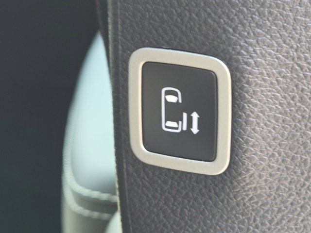 New 2026 Chrysler Pacifica Select image 17