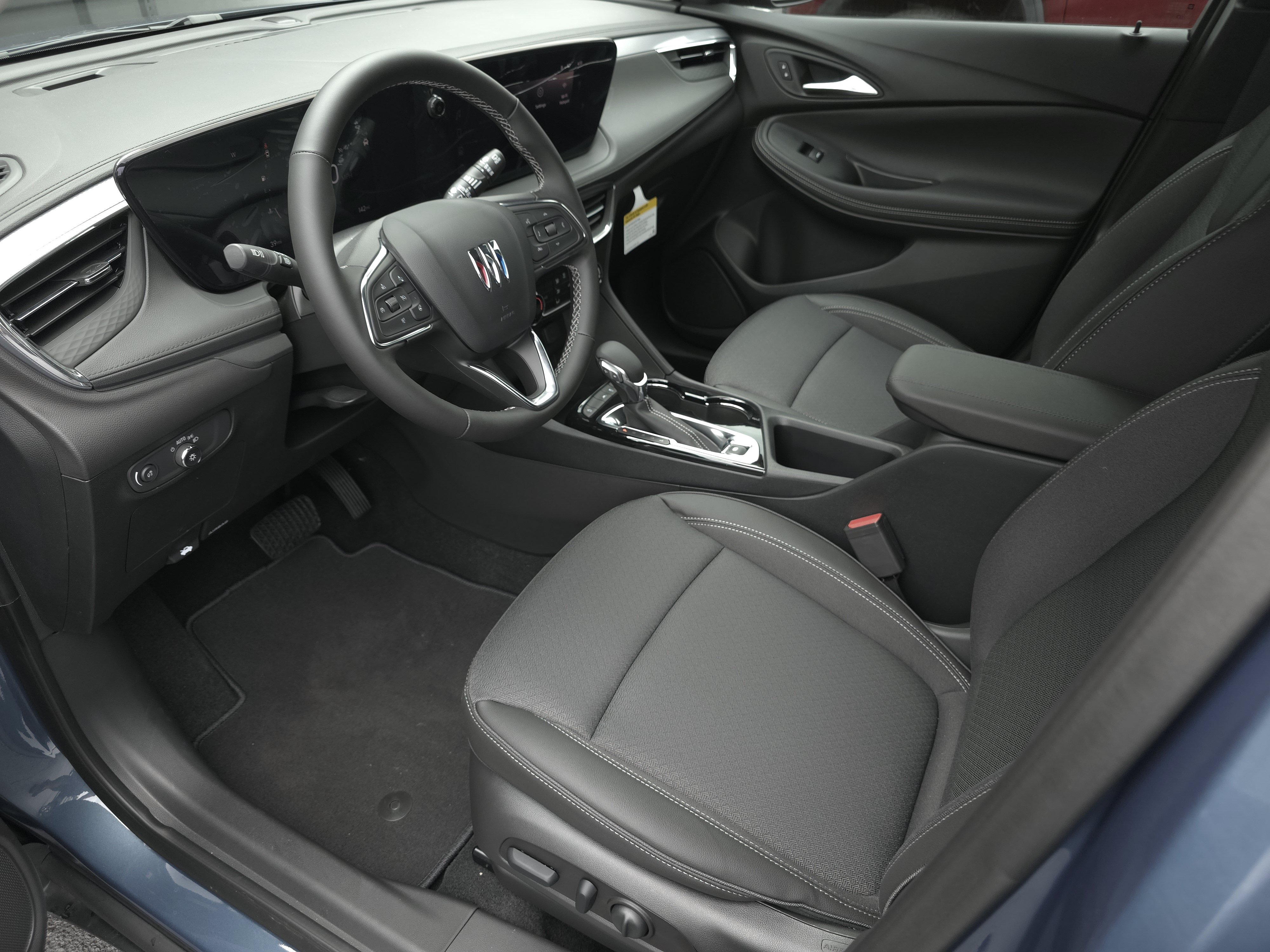 New 2026 Buick Encore GX Preferred w/ Comfort Package FWD image 9