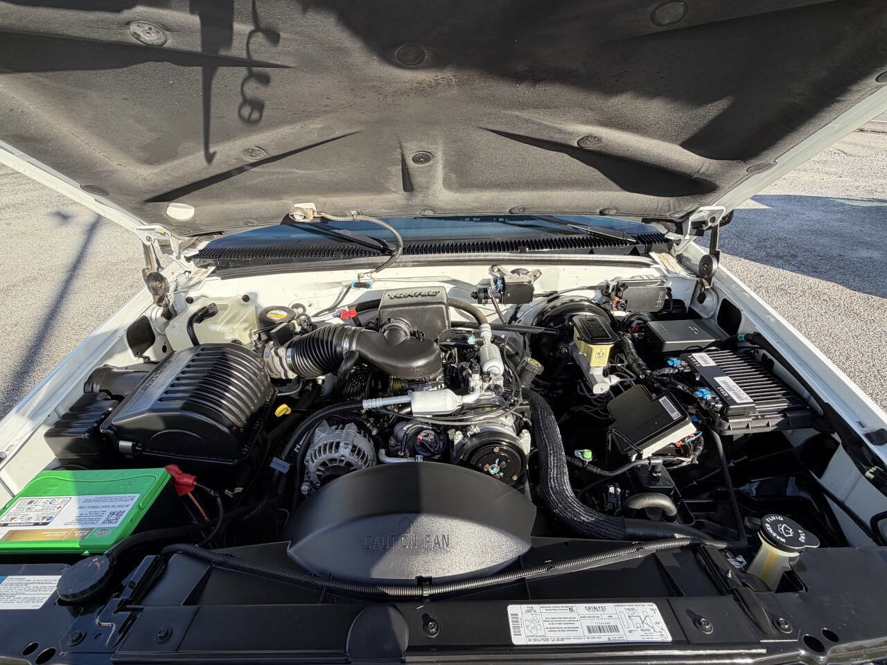 Used 1998 Chevrolet Silverado 1500 4x4 Extended Cab w/ Preferred Equipment Group 2 image 16