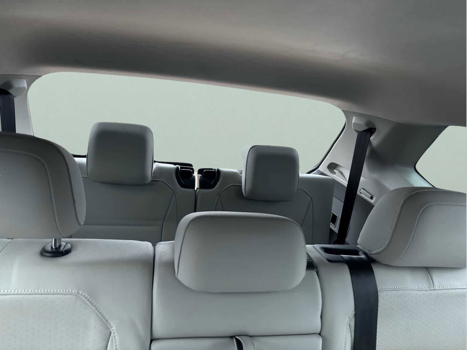 Certified 2020 Volkswagen Tiguan SE image 27