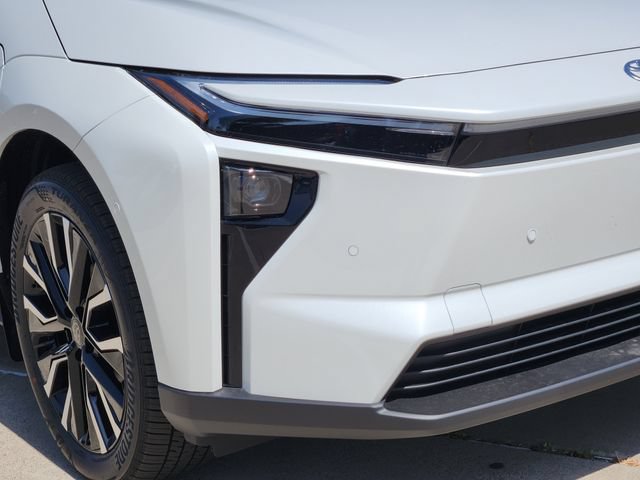 New 2026 Toyota bZ FWD image 7