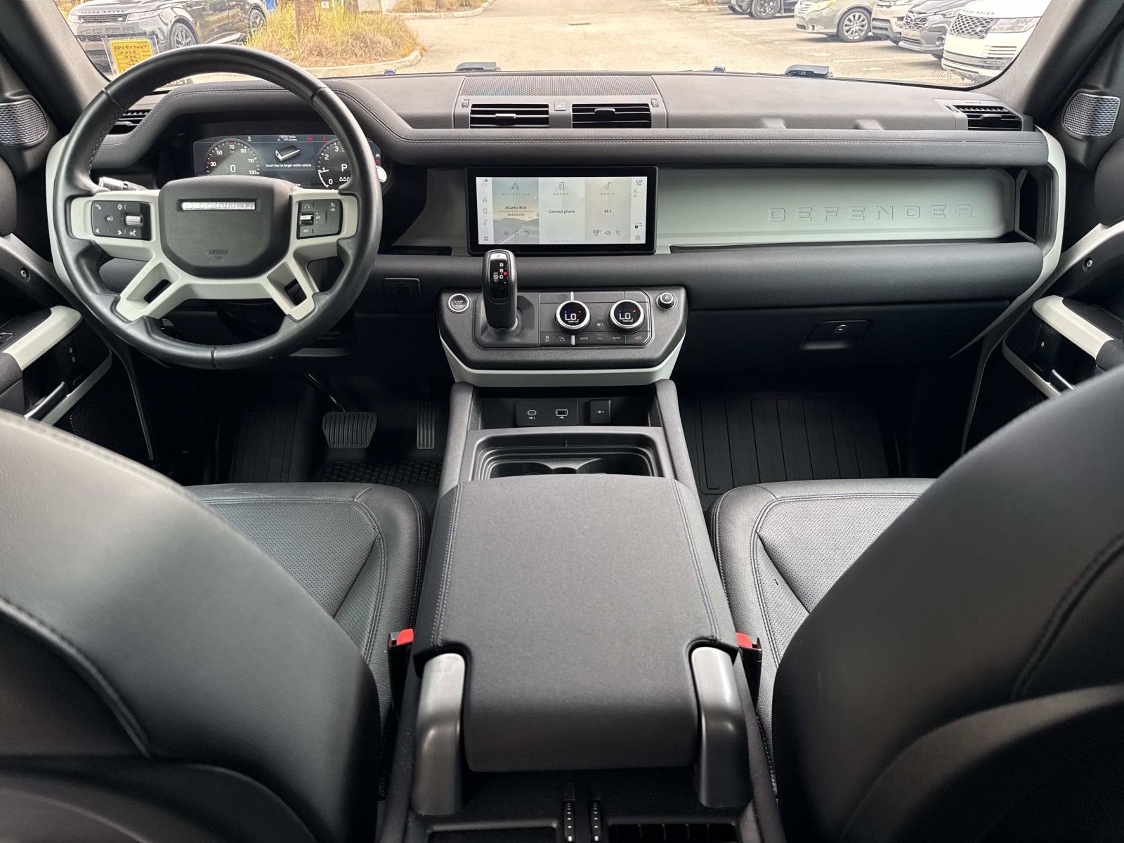 Used 2022 Land Rover Defender 110 S AWD/4WD image 15
