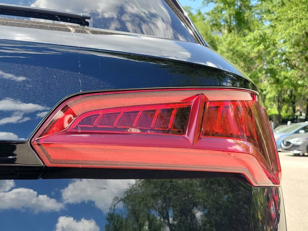 Used 2020 Audi Q5 2.0T Premium Plus w/ Premium Plus Package AWD/4WD image 21