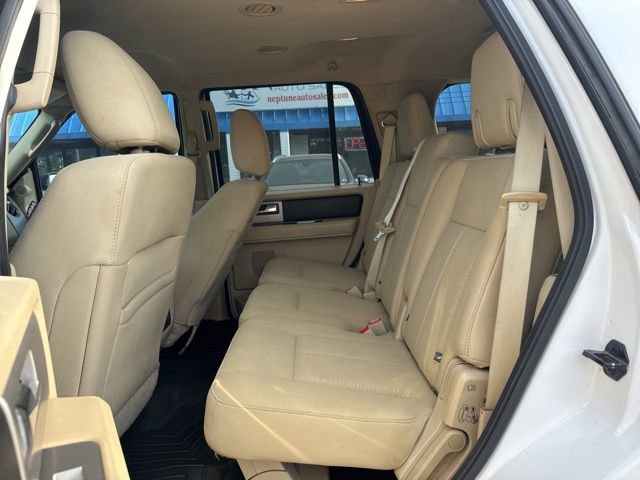 Used 2016 Ford Expedition XLT RWD image 10
