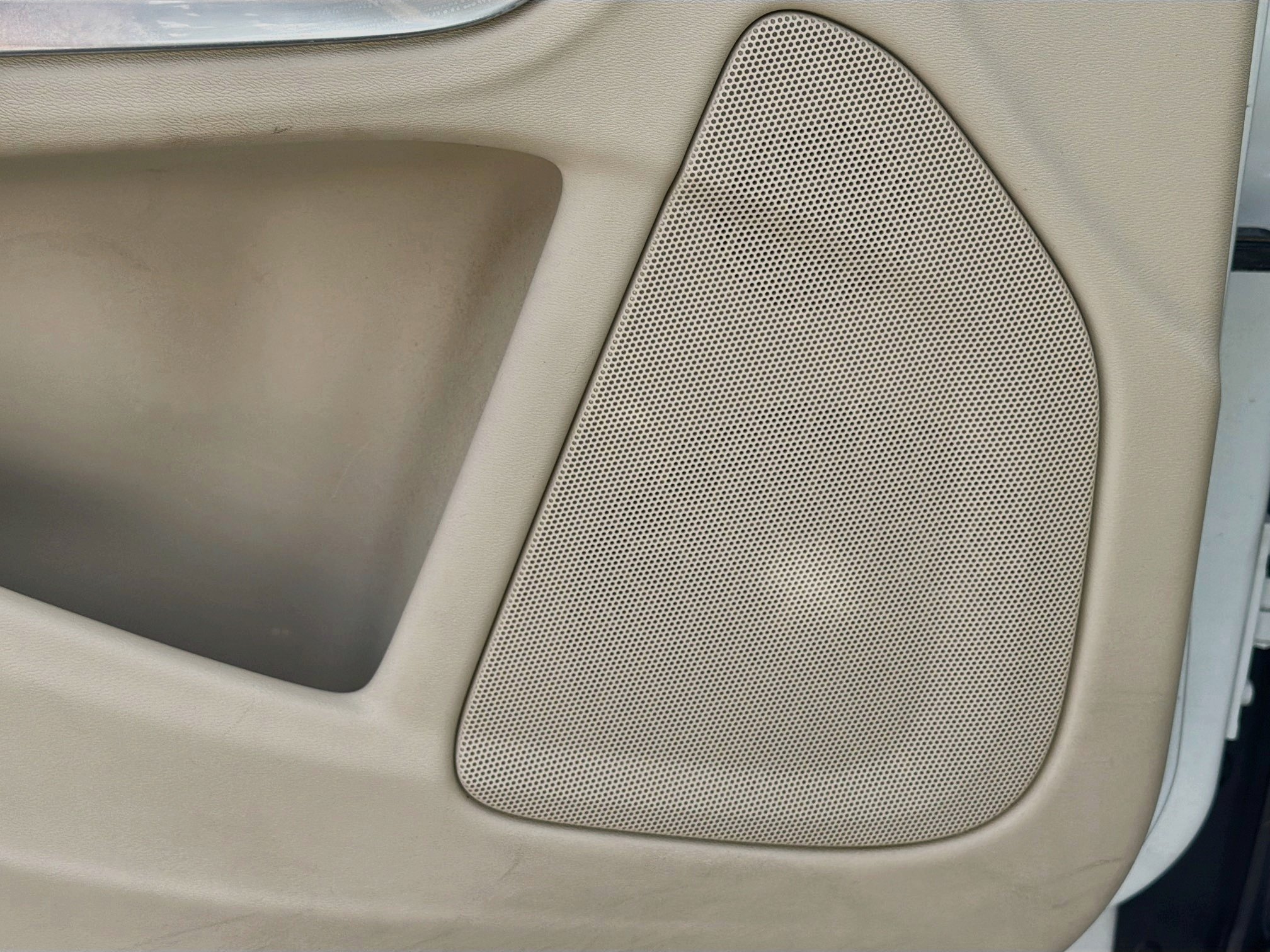 Used 2014 Volvo S60 T5 FWD image 22