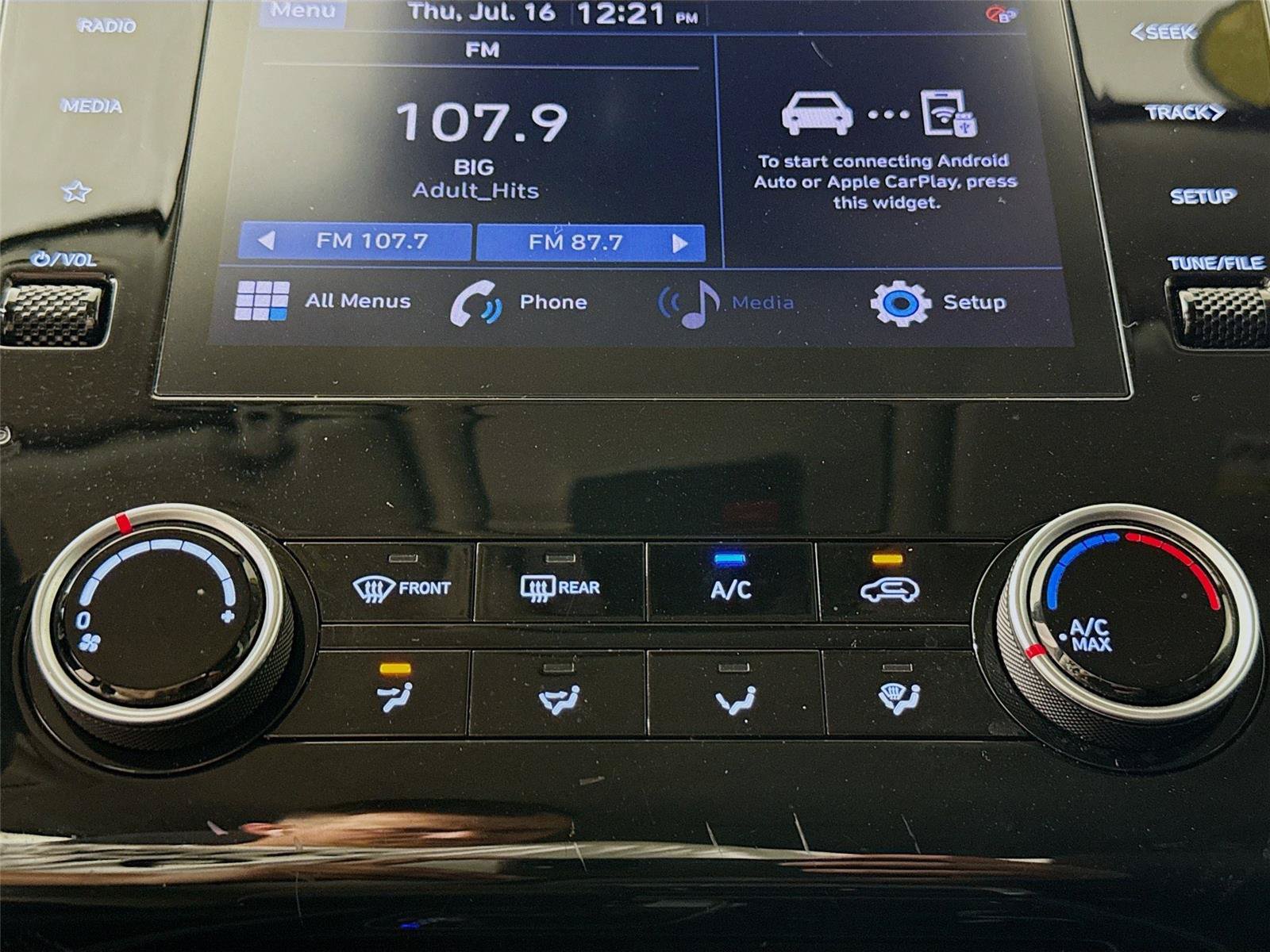 Used 2023 Hyundai Tucson SEL AWD/4WD image 9