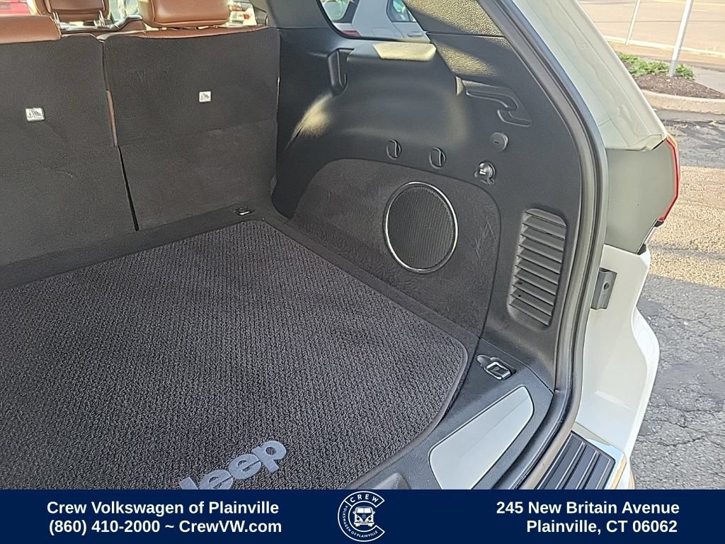 Used 2019 Jeep Grand Cherokee Summit AWD/4WD image 54