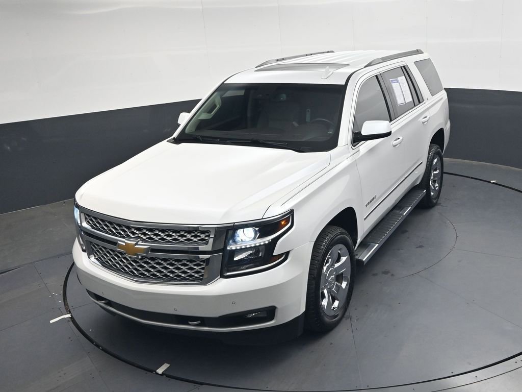 Used 2018 Chevrolet Tahoe LT w/ LT Signature Package AWD/4WD image 16