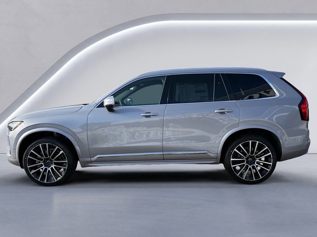 New 2026 Volvo XC90 B6 Plus w/ Protection Package Premier image 6