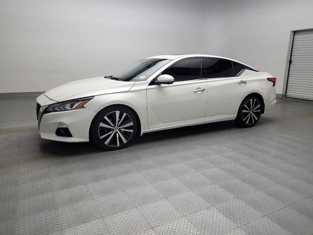 Used 2020 Nissan Altima 2.0 Platinum image 2