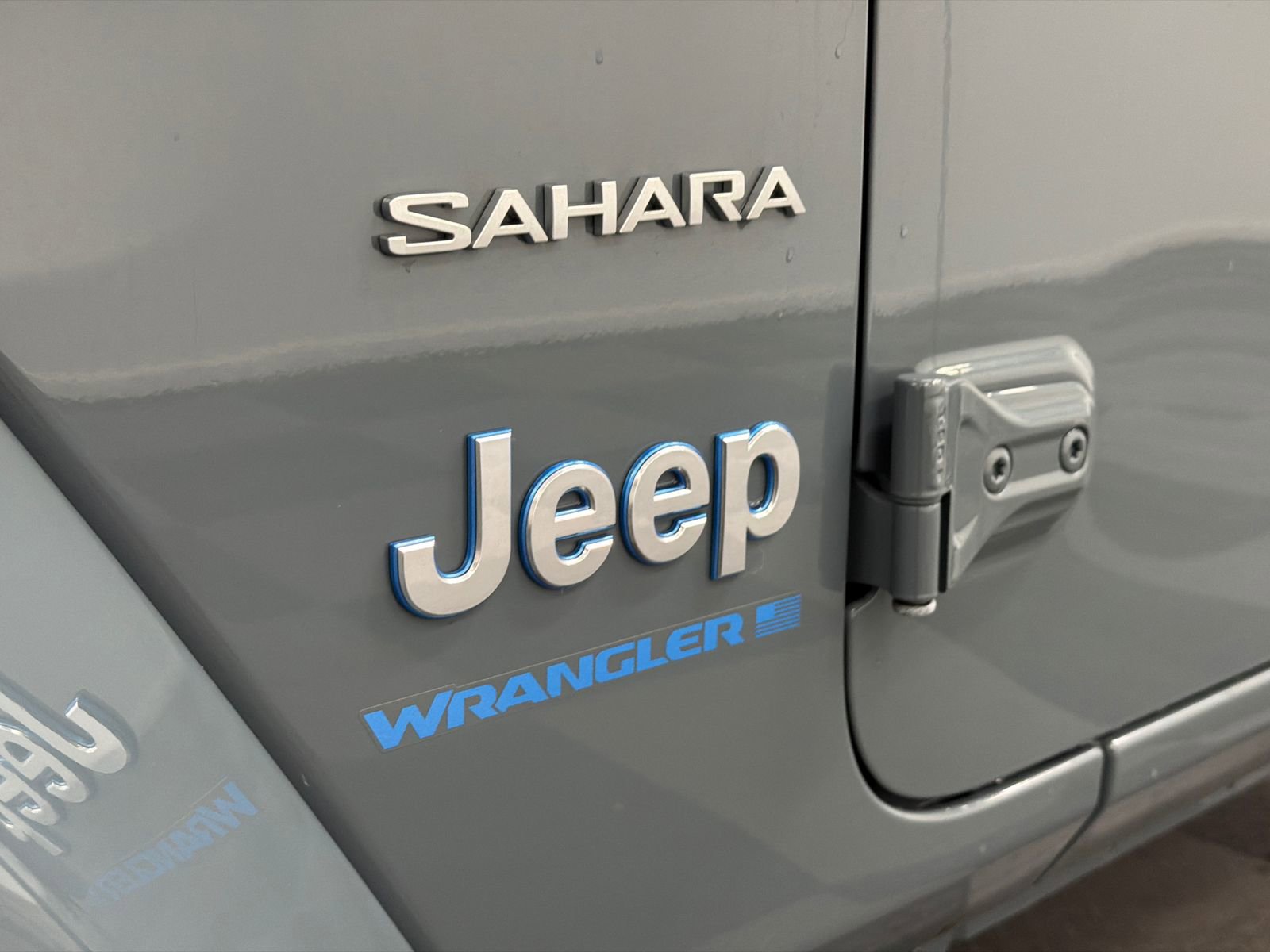 Used 2024 Jeep Wrangler Unlimited Sahara AWD/4WD image 12