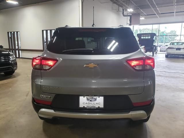 Used 2023 Chevrolet TrailBlazer LT w/ Convenience Package AWD/4WD image 4