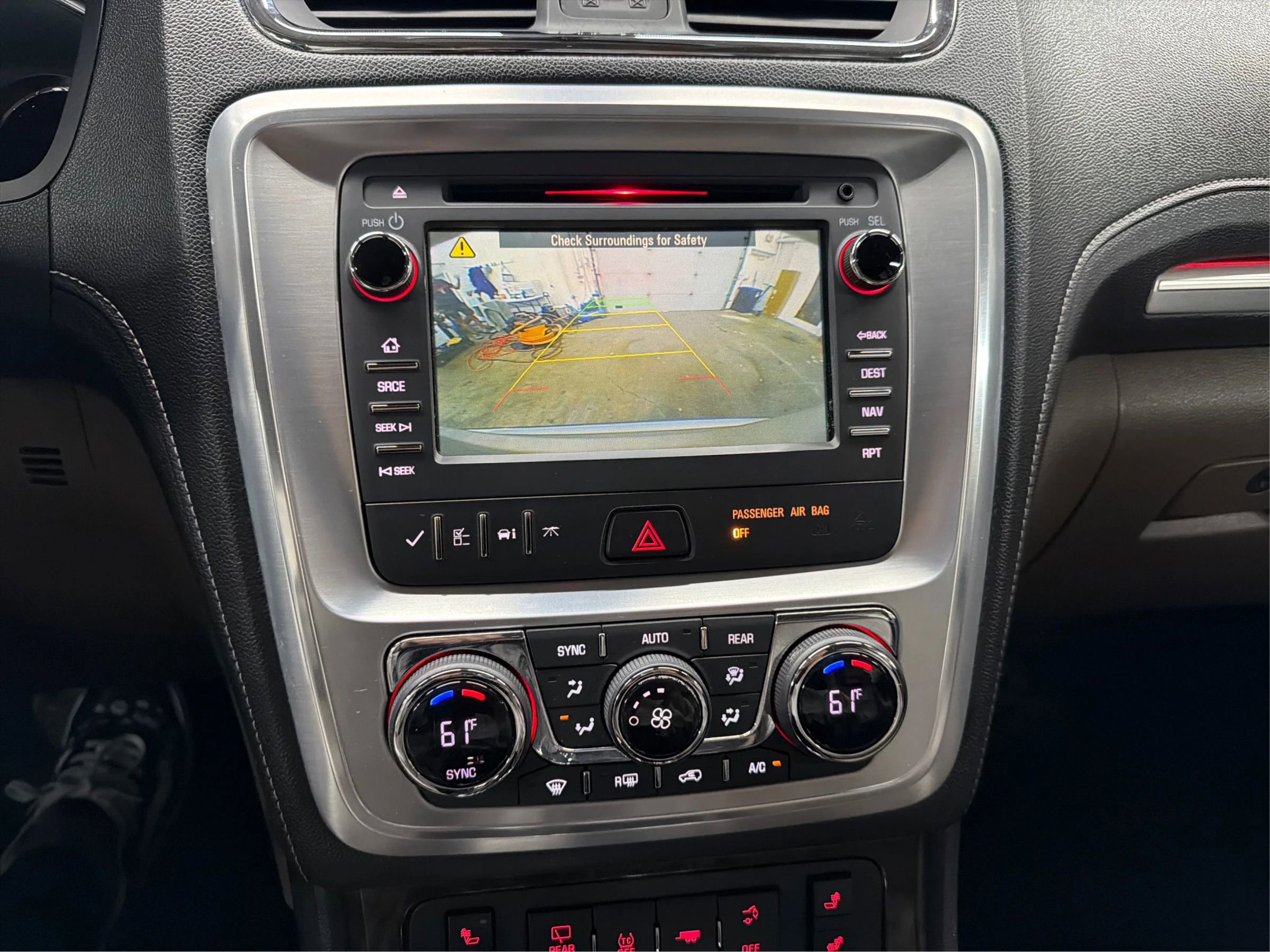 Used 2016 GMC Acadia SLT FWD image 18