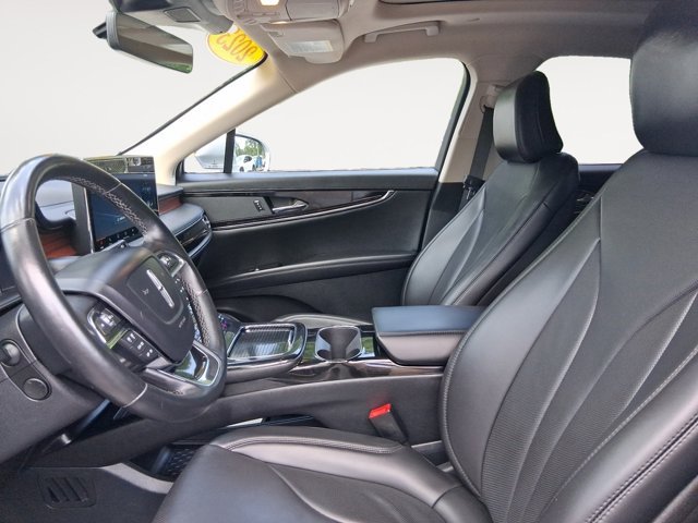 Used 2023 Lincoln Nautilus Reserve AWD/4WD image 15