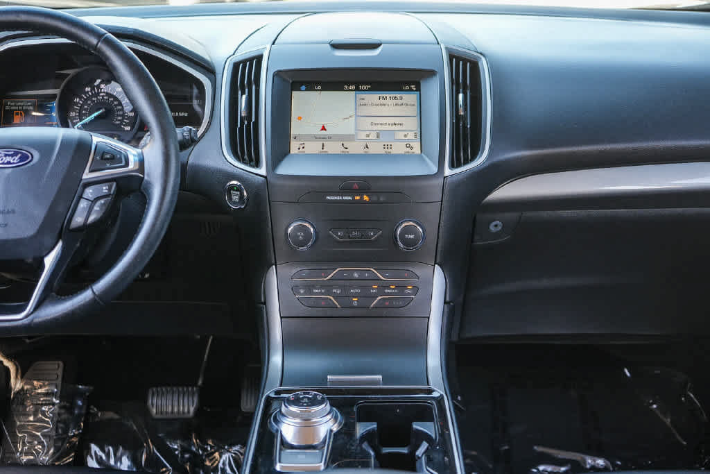Used 2019 Ford Edge SEL w/ Equipment Group 201A FWD image 13