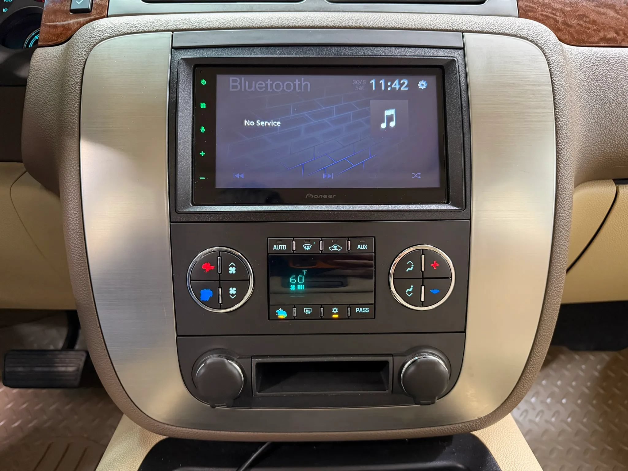 Used 2007 GMC Yukon XL 2500 SLE RWD image 23
