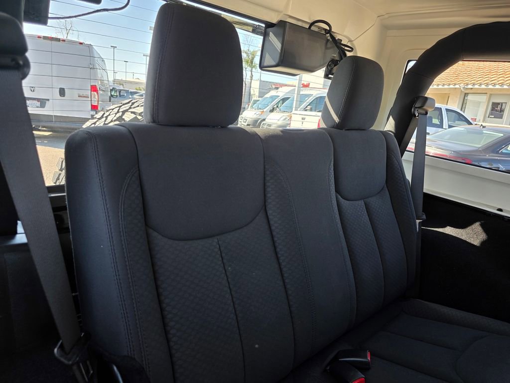 Used 2018 Jeep Wrangler Sport image 20