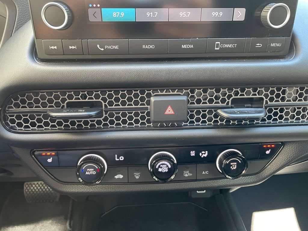 Certified 2024 Honda HR-V Sport image 17