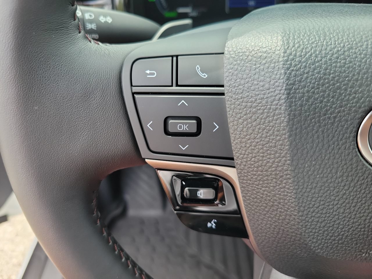 Used 2026 Toyota Camry XSE FWD image 20
